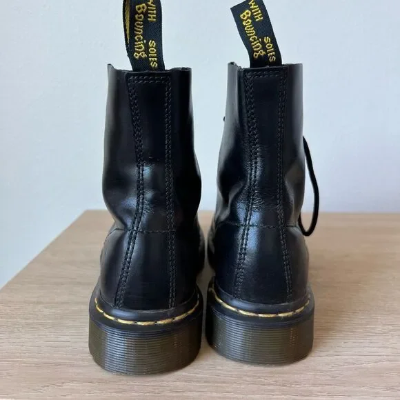 Women’s Dr. Martens Combat Boots Black Smooth Leather Size 6 - Picture 6 of 7